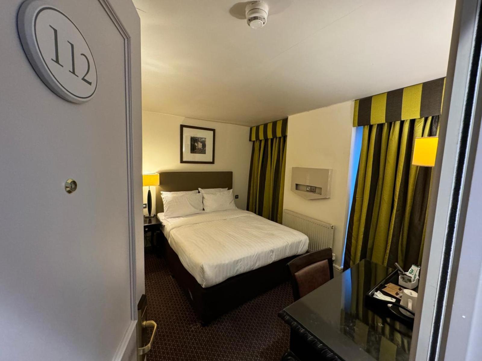 H & G Hotel Opposite Windsor Castle Esterno foto