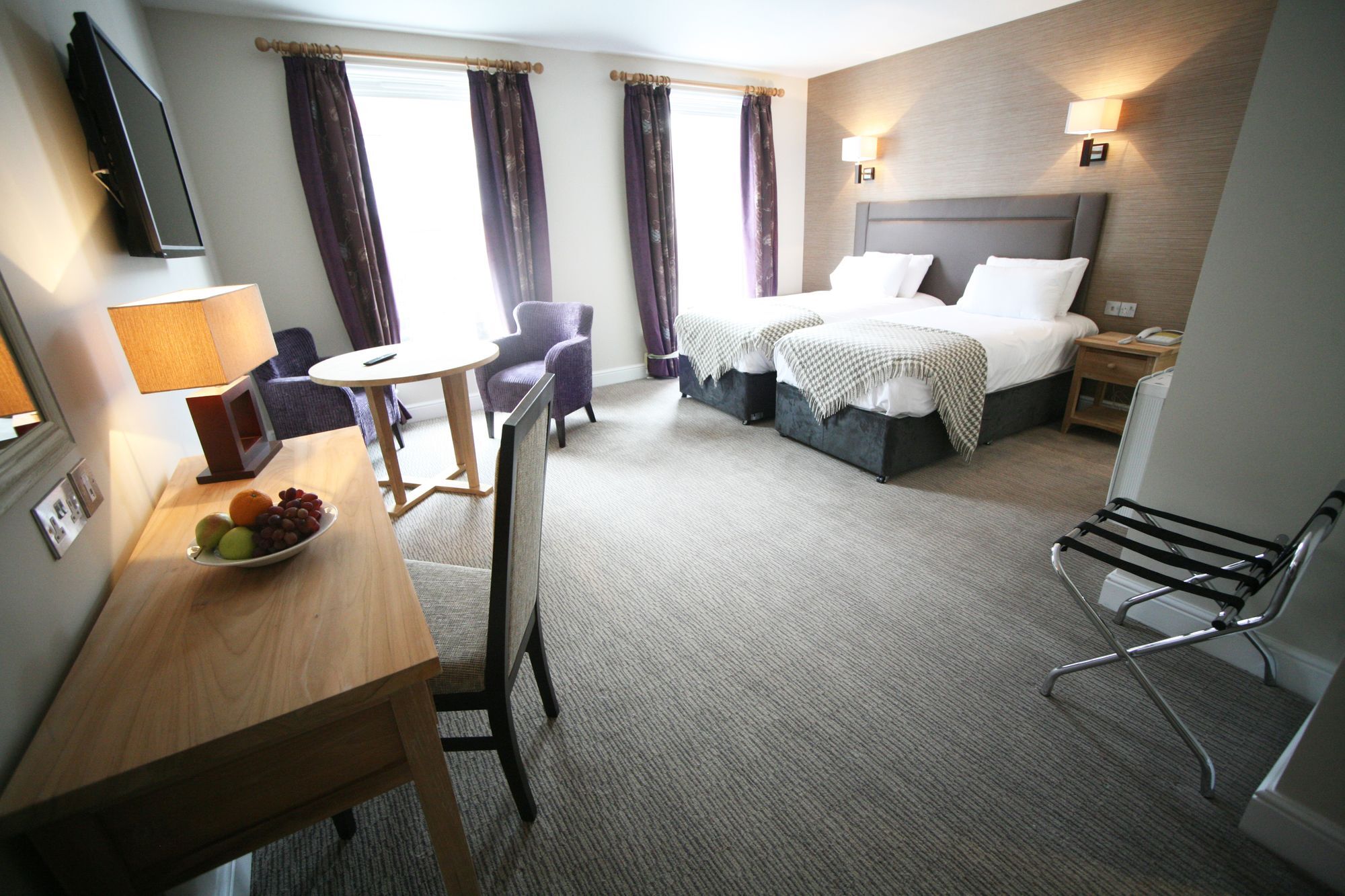 H & G Hotel Opposite Windsor Castle Esterno foto